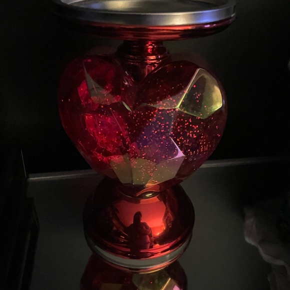 Bath & Body Works Radiant Ruby Heart Glitter Globe Candle Holder - Picture 2 of 2